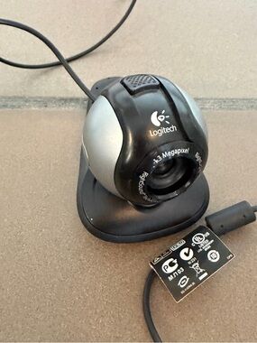 Logitech USB Webcam 1.3MP with Base